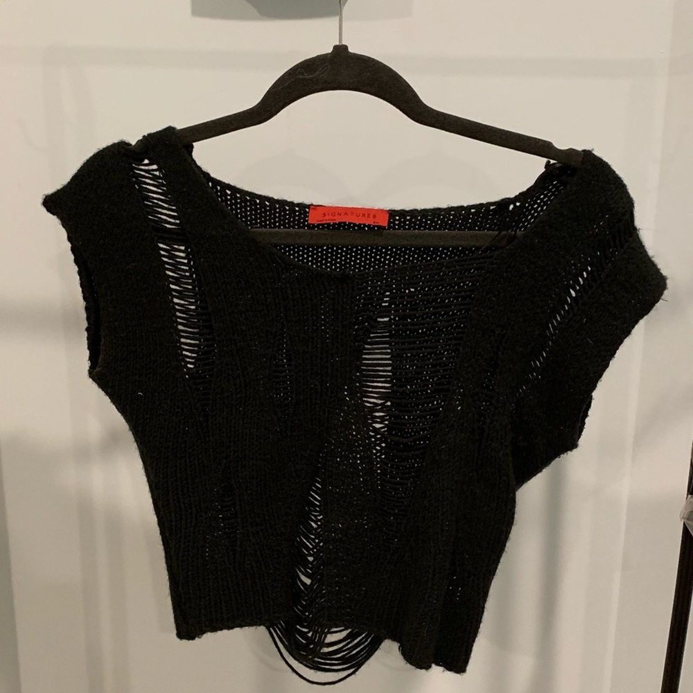 Distressed knit crop top
